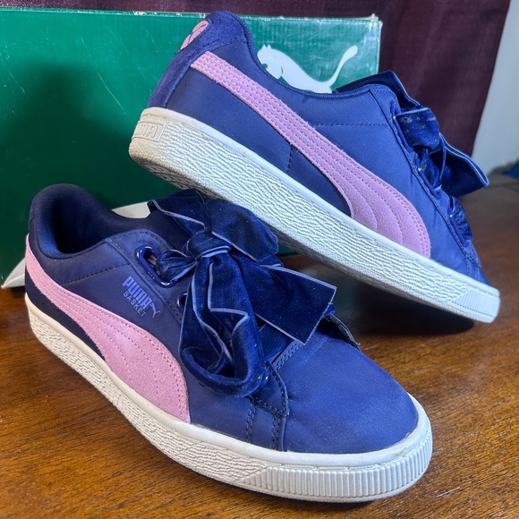 Puma Women's Athletic Shoes - Navy and Pink - Picture 1 of 8